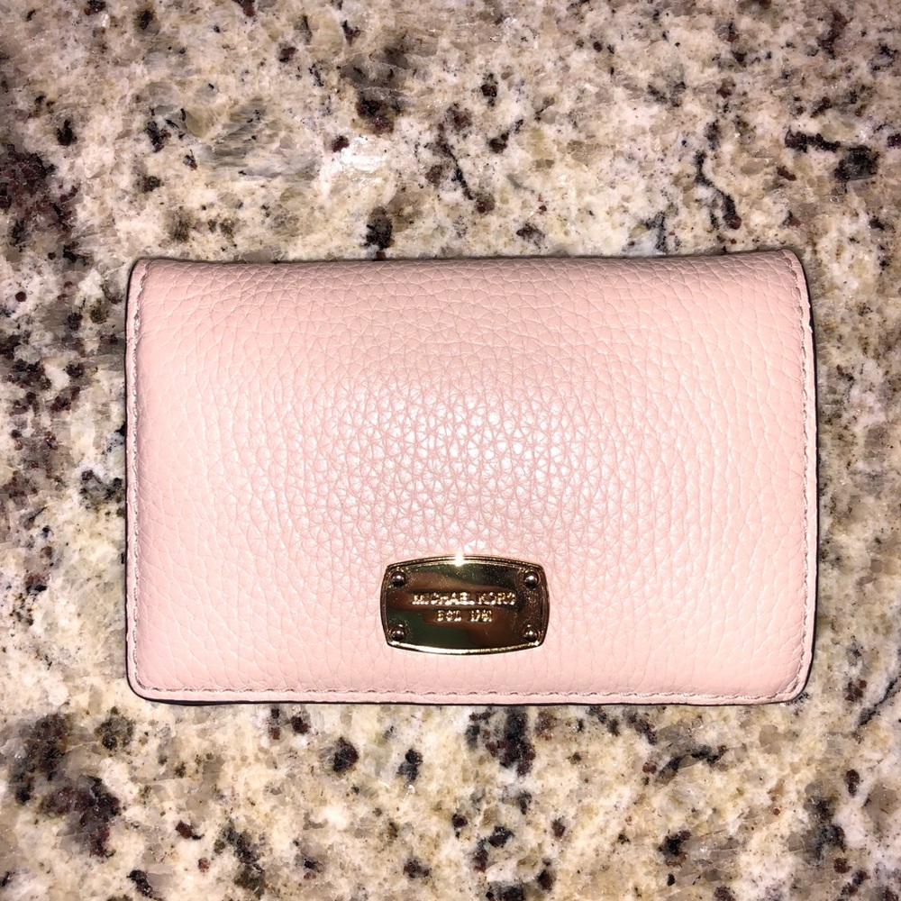 Michael Kors Compact Slim Leather Wallet